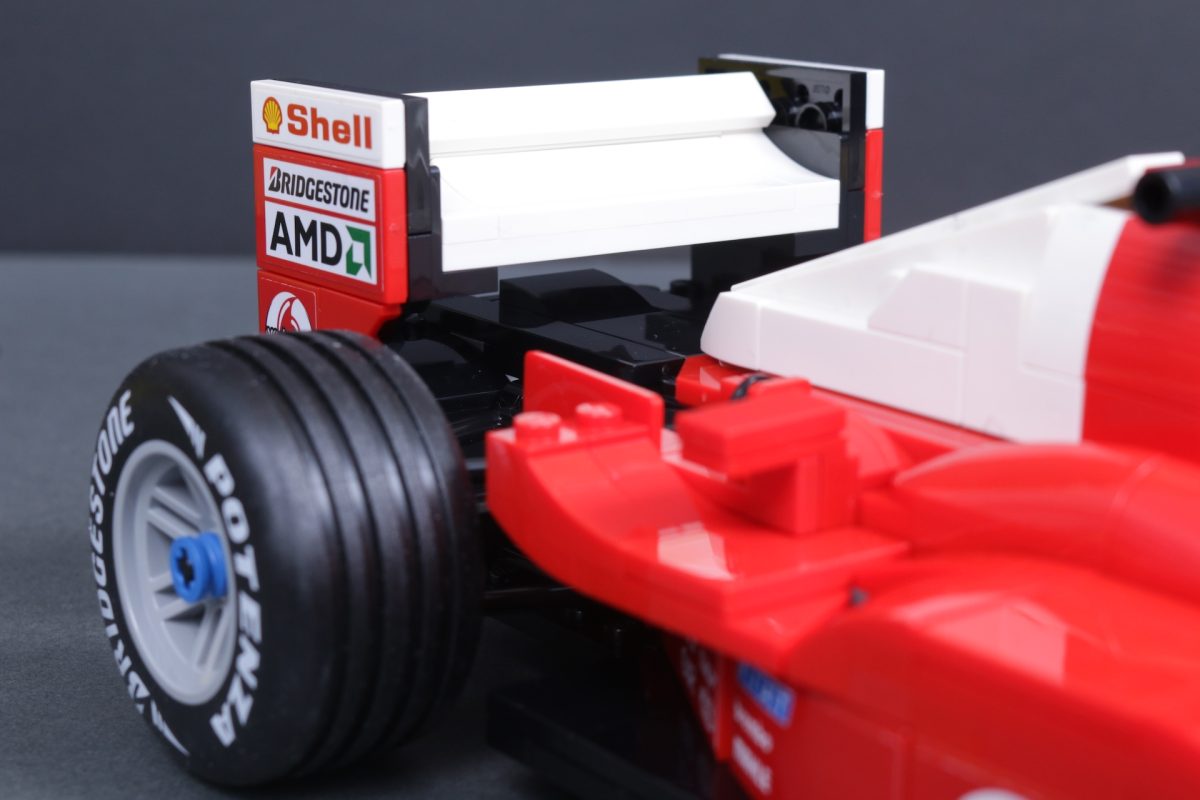 LEGO Icons Ferrari 11375 F2004 Michael Schumacher review 27 1200x800