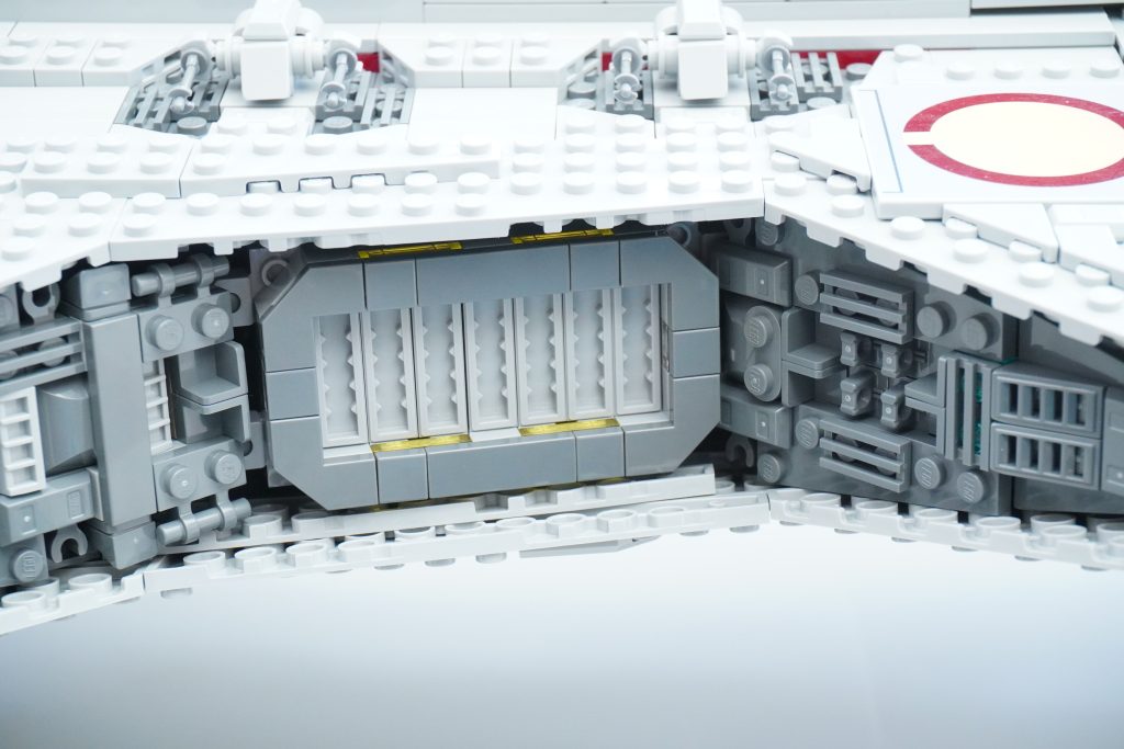 LEGO Star Wars 75367 Venator Class Republic Attack Cruiser review 41 1024x683