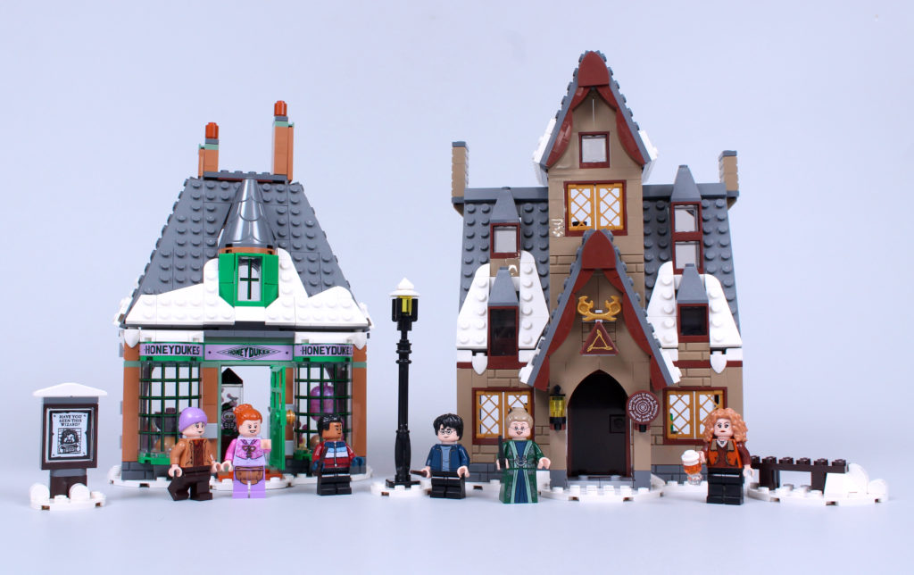 LEGO Harry Potter 76388 Hogsmeade Village Visit review 4