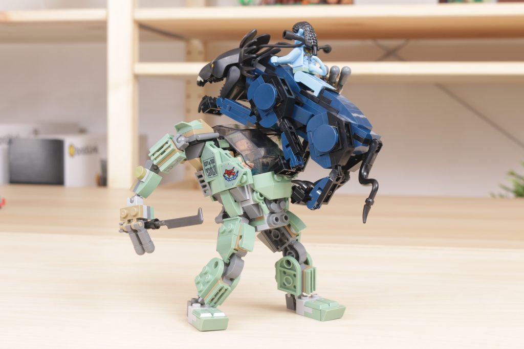How to improve LEGO Avatar 75571 Neytiri Thanator vs. AMP Suit Quaritch rebuild MOC mod 36 1024x683