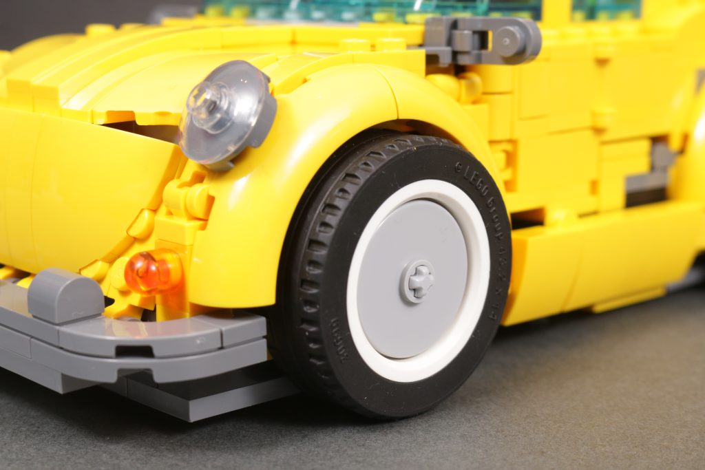 LEGO Icons Transformers 10338 Bumblebee review 32 1024x683