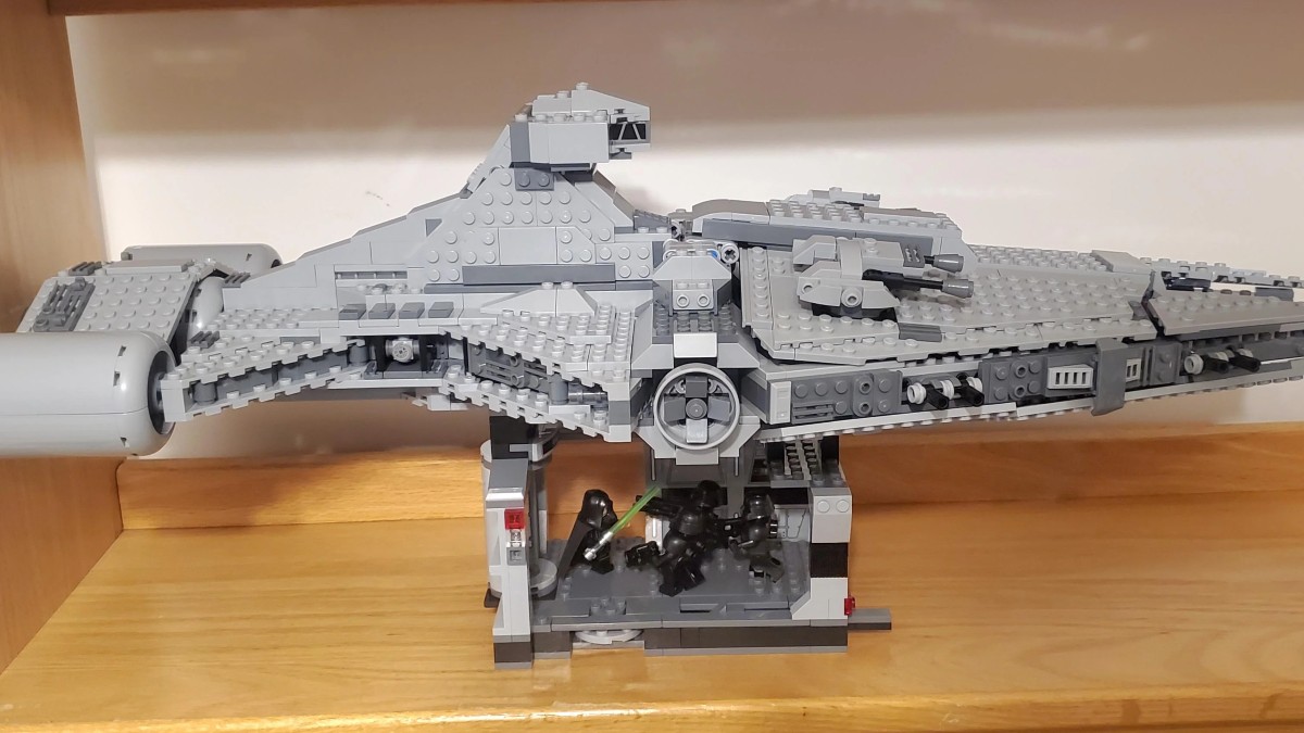 This LEGO Star Wars The Mandalorian set display is genius